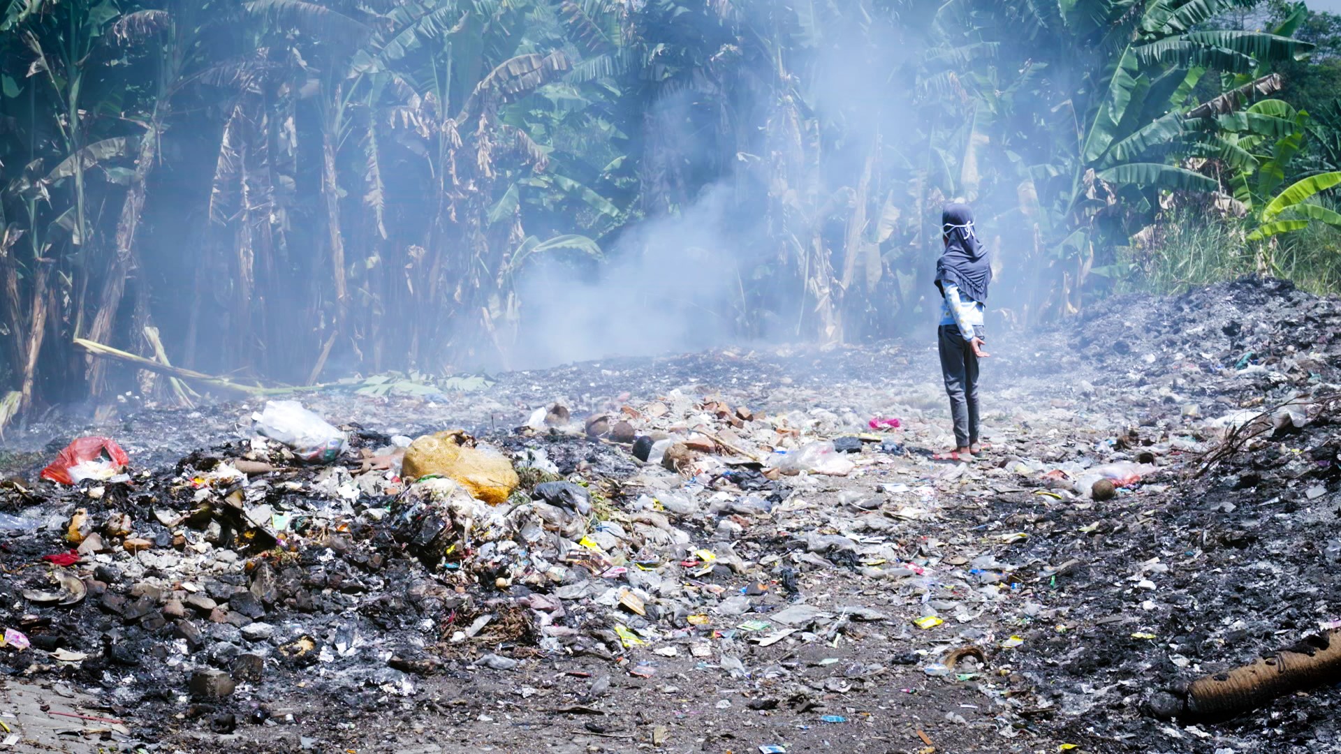 Nina, a sus 12 años, es una activista del plástico en Indonesia. (Foto: a&o buero).