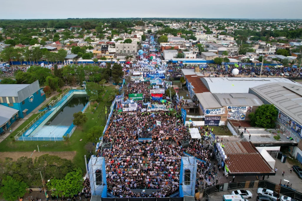 Axel Kicillof en el acto por el 17 de Octubre en Berisso