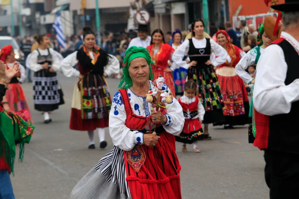 Desfile de cierre de la 47 Fiesta Provincial del Inmigrante