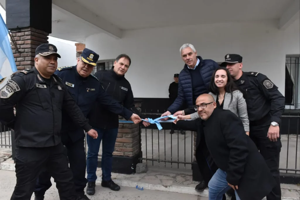 Inauguraron base de la Fuerza Barrial de Aproximación