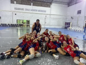 centro_residentes_santiagueños_campeon_sub_16_voley