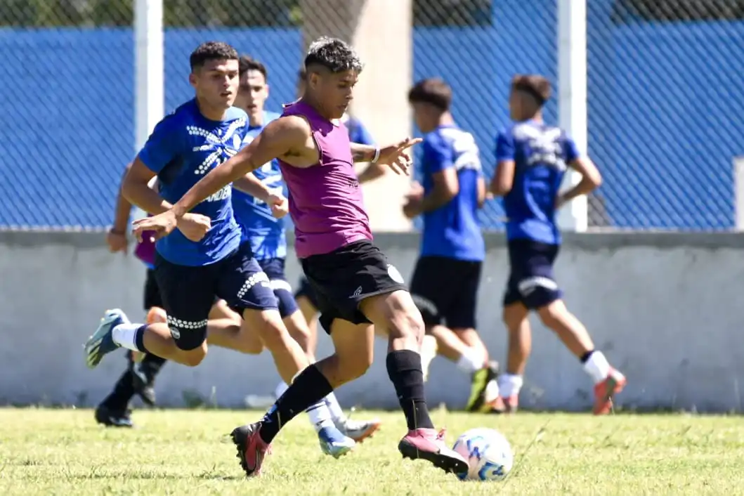 Amistoso con la Reserva de Gimnasia de Villa San Carlos