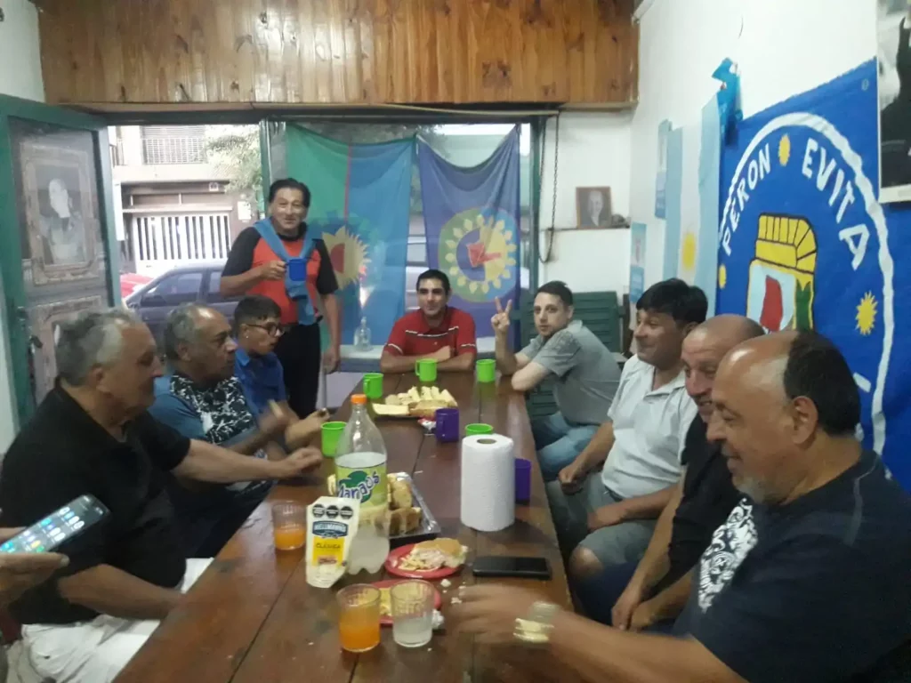 Brindis en la UB Cogorno