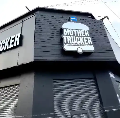 Mother Trucker inaugura nuevo local en Berisso