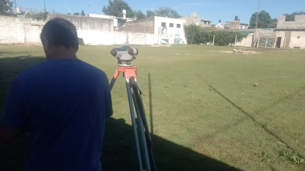 Construcción de polideportivo en Villa Progreso