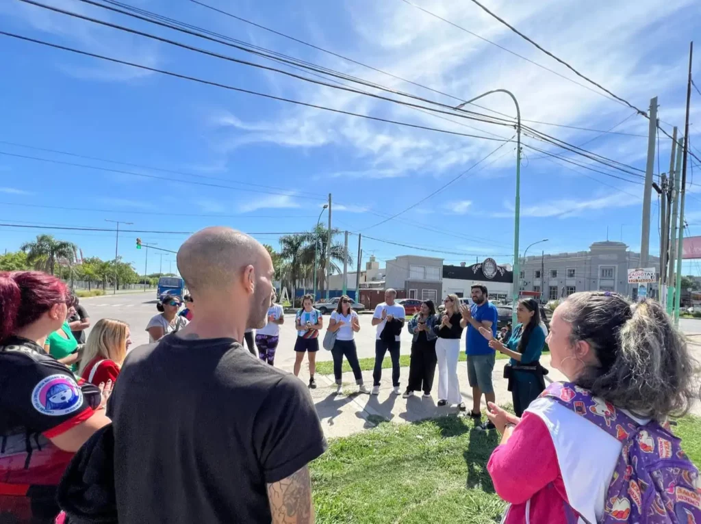 piden ingreso por emergencia escolar