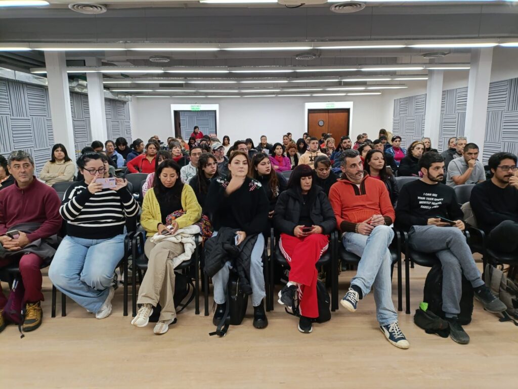 diplomatura sobre Economía Popular
