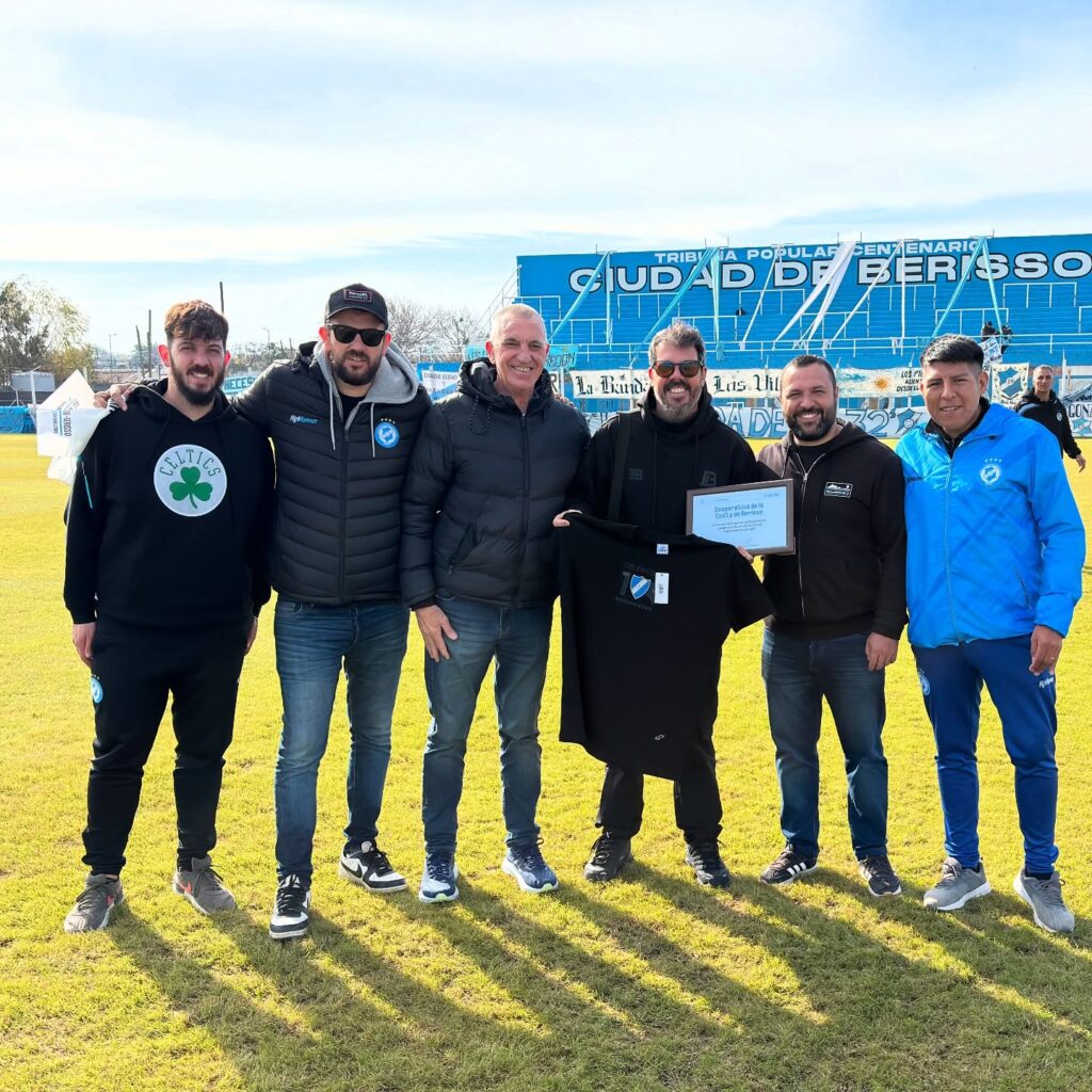 Reconocimiento de Villa San Carlos a personalidades de la cultura