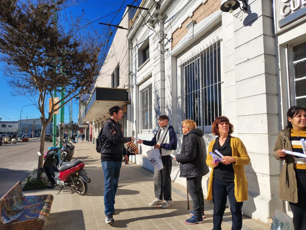 Grupo literario Lenguas de RÃo